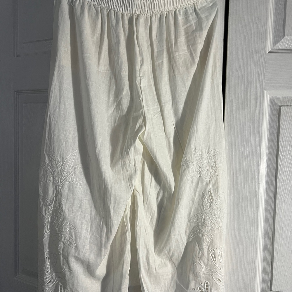 Calypso St. Barth White Cropped Pants - Picture 8 of 12